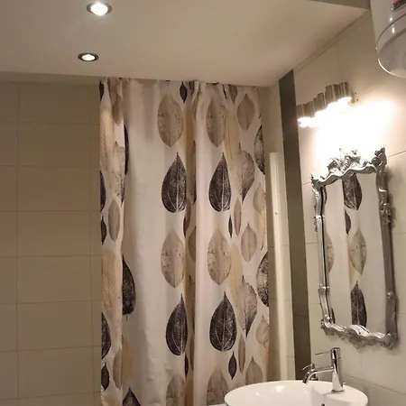 Erste Apartment