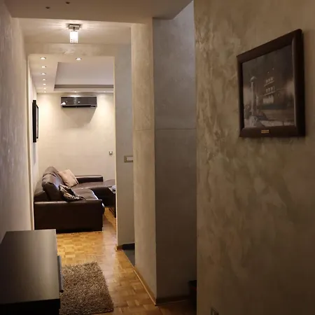 Apartment Erste